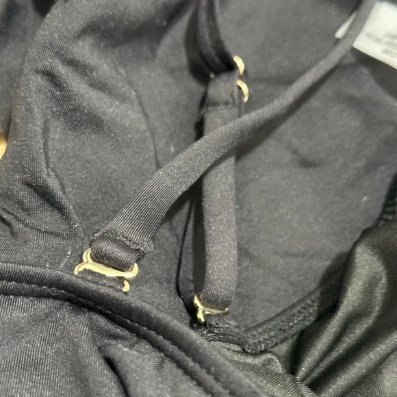 NWT/ Yonique One Piece Swimsuit/ SIZE: LARGE - Picture 10 of 16